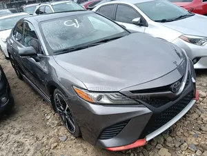 Toyota Camry 2018 Gray