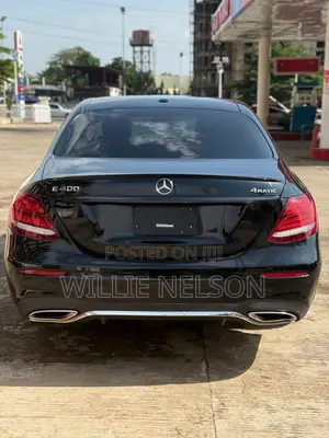 Mercedes-Benz E400 2018 Black