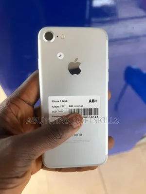 Apple iPhone 7 32 GB Silver