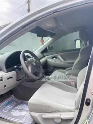 Toyota Camry 2011 Silver