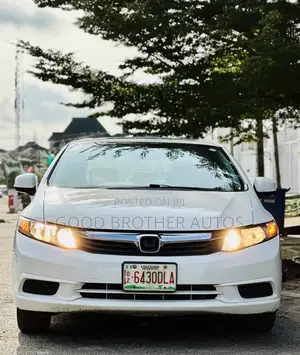 Honda Civic 2012 White