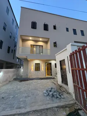 4bdrm Duplex in Ologolo for rent