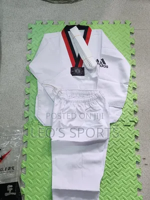 Taekwondo Dobok / Uniforms