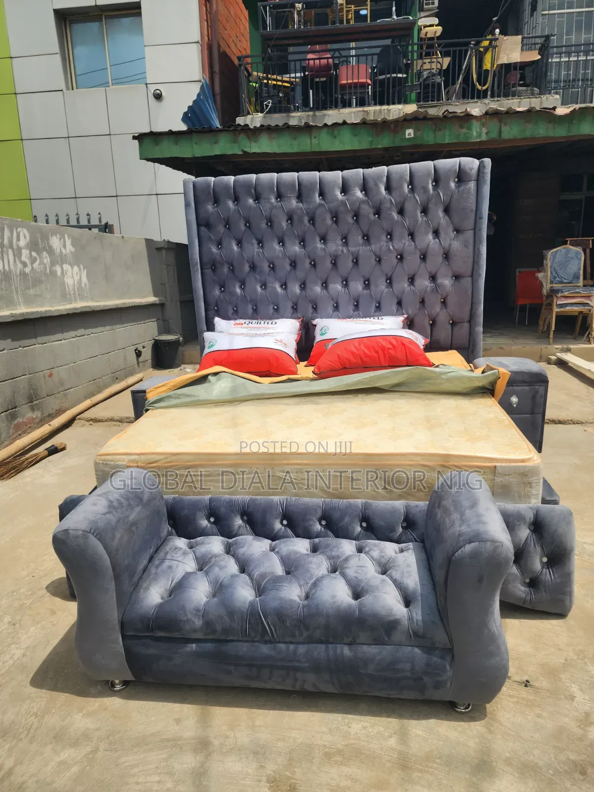 Quality 6by6 Padded Bedframe Set