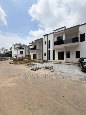 4bdrm Duplex in Asokoro for sale