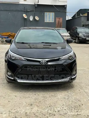 Toyota Corolla 2018 Black
