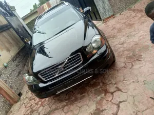 Volvo XC90 3.2 4dr SUV FWD (3.2L 6cyl 6A) 2009 Black