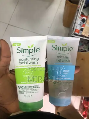Simple Moisturizing Facial Wash