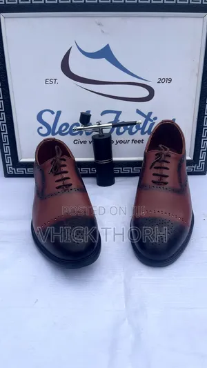 Brown Oxford Brogue in Size 44/45