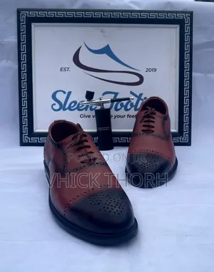 Brown Oxford Brogue in Size 44/45