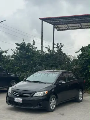 Toyota Corolla 2010 Black