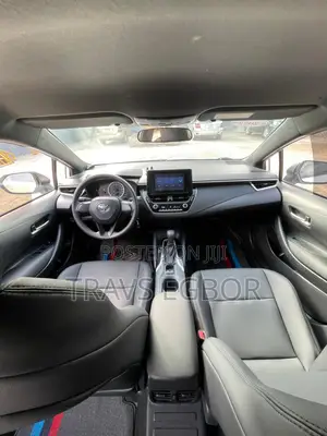 Toyota Corolla 2022 White