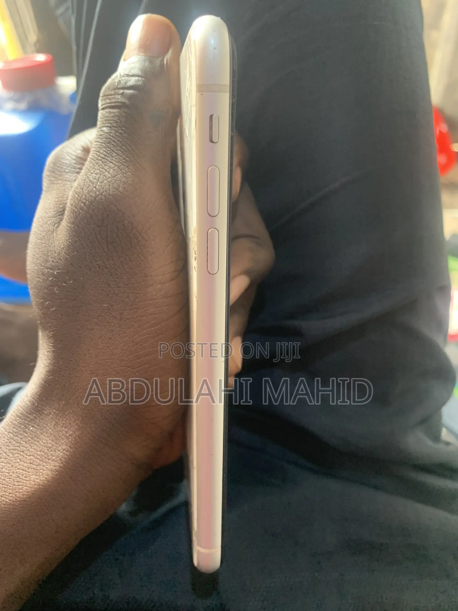 Apple iPhone XR 64 GB White
