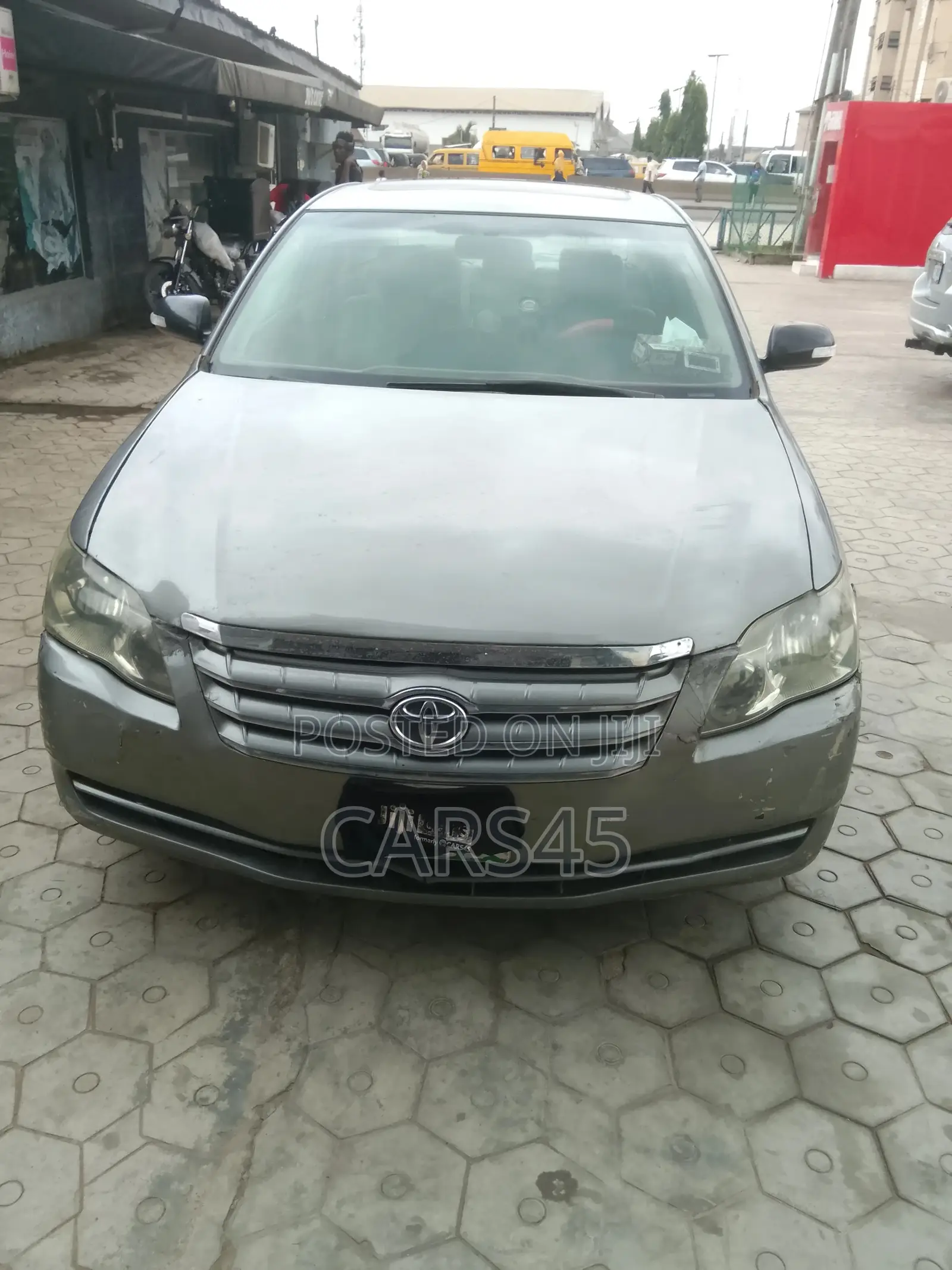 Toyota Avalon 2006 Gray