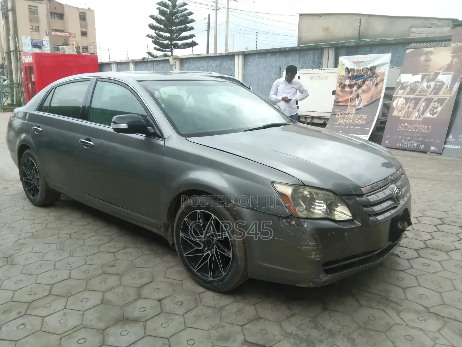 Toyota Avalon 2006 Gray