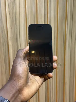 Apple iPhone 15 128 GB Black