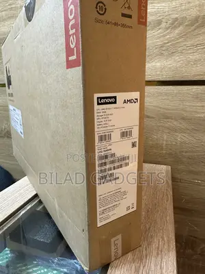 Laptop Lenovo LOQ 15ARP9 16GB AMD Ryzen 7 SSD 512GB