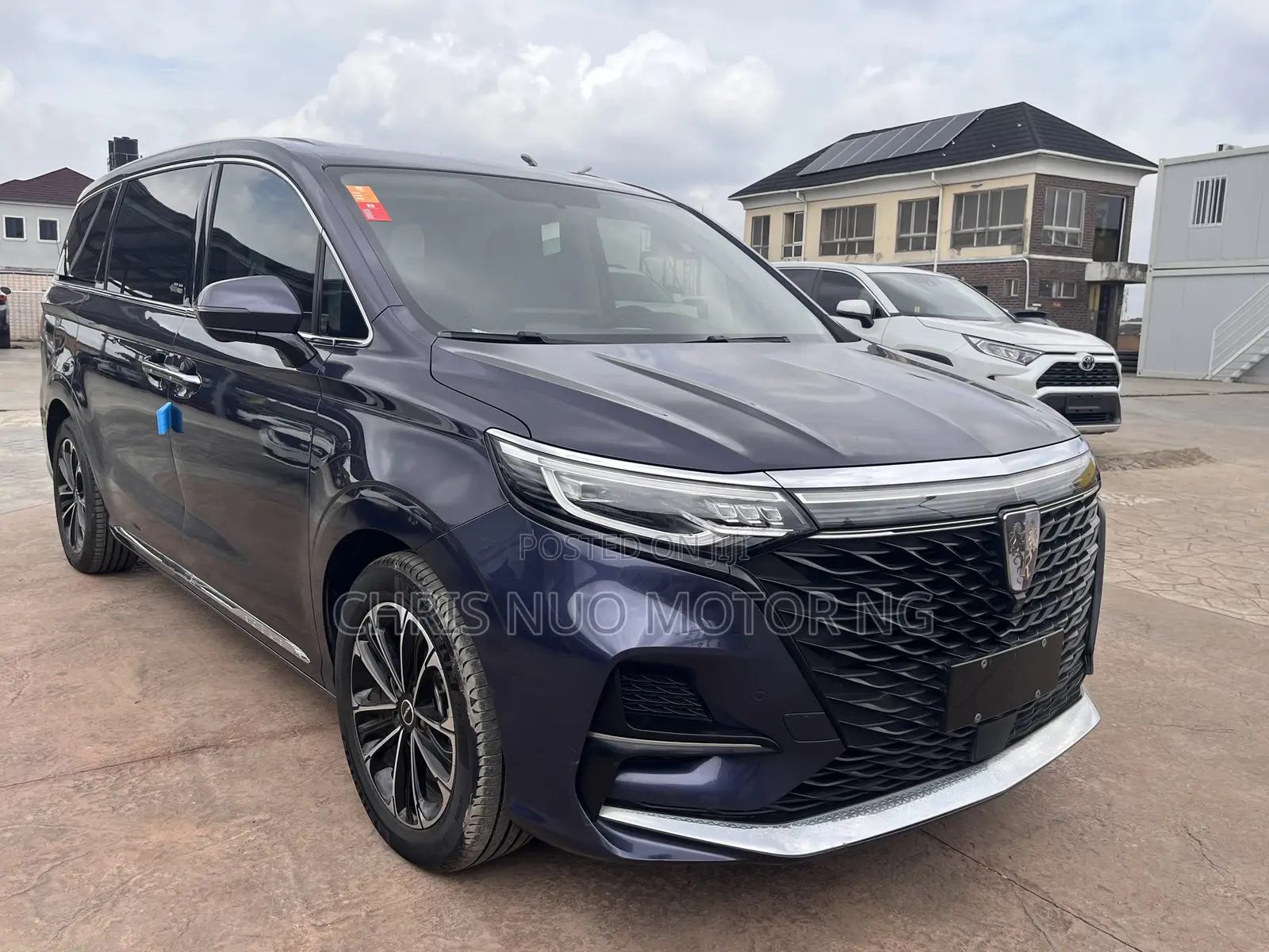 Roewe iMAX8 2020