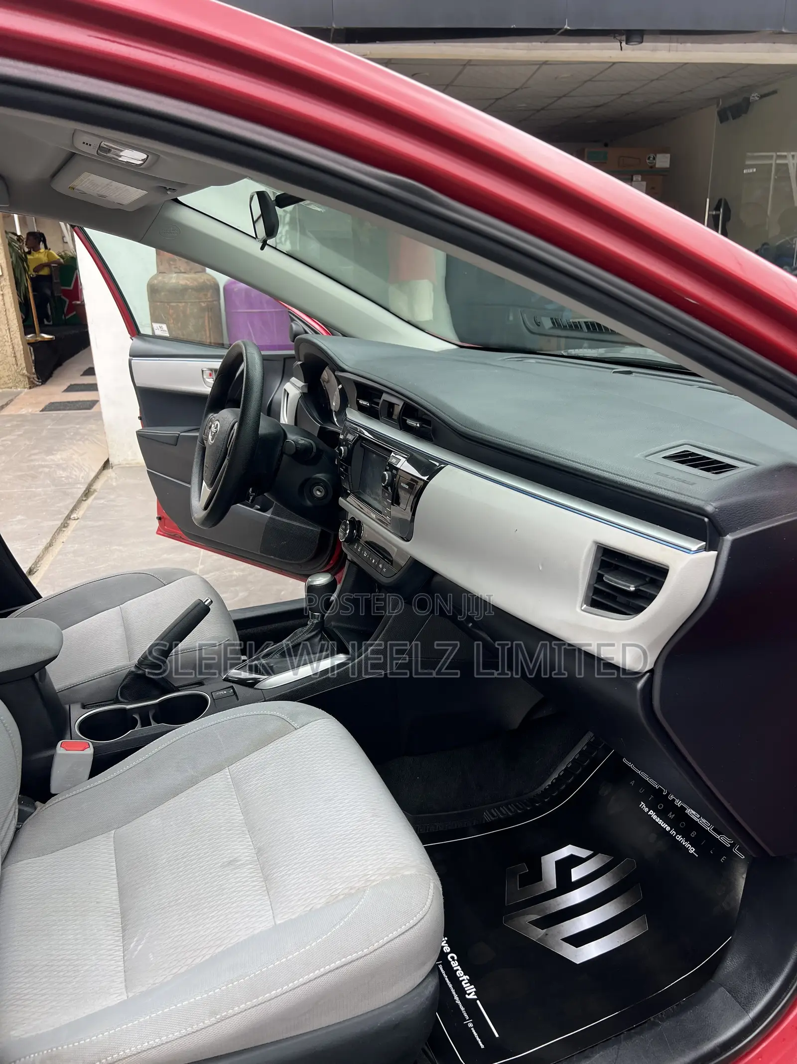 Toyota Corolla 2014 Red