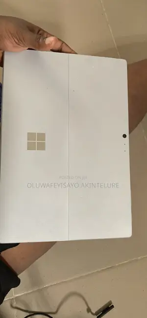 Laptop Microsoft Surface Pro 6 8GB Intel Core 5 HDD+SSD 256GB