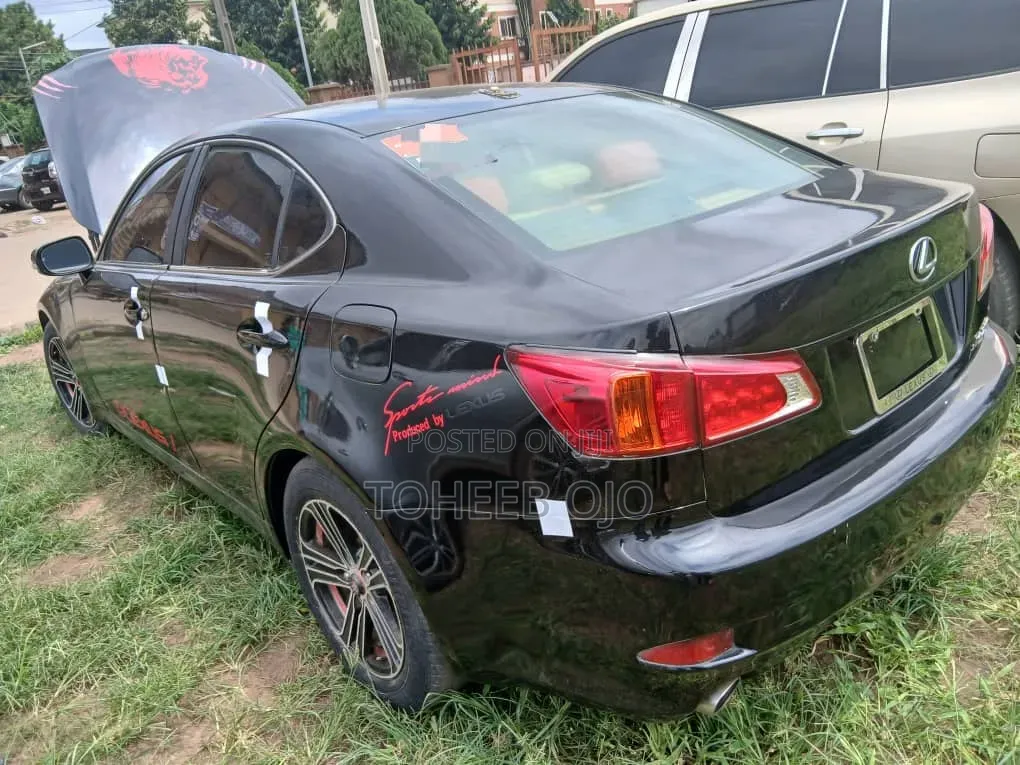 Lexus IS 200 2008 Black