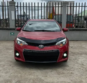 Toyota Corolla S 4dr Sedan (1.8L 4cyl CVT) 2015 Red