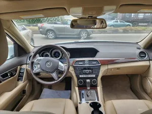 Mercedes-Benz C250 2014 White