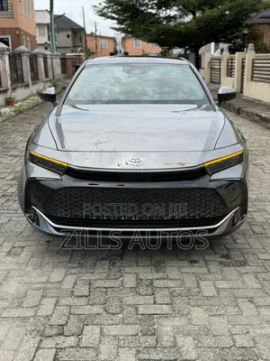 Toyota Crown Limited AWD 2024 Gray