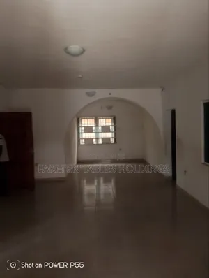 3bdrm Block of Flats in Off Jesu Oseun, Abule Egba for rent