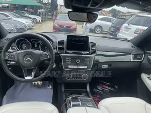 Mercedes-Benz GLE-Class 2017 Black