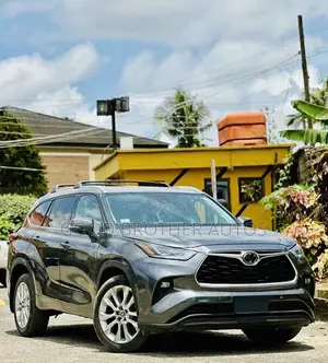 Toyota Highlander 2020 Gray