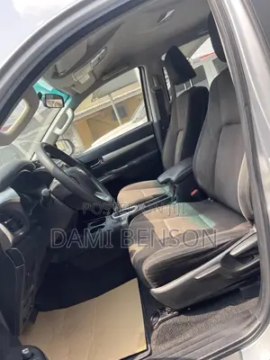 Toyota Hilux Revo Smart Cab Deisel 2.4 AWD 2018 Silver