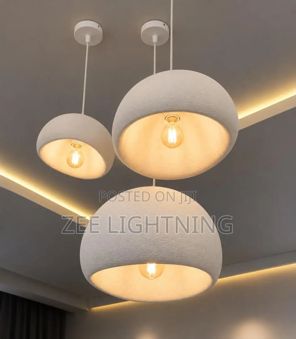 Modern Round Shape Chandelier With Bulb Use