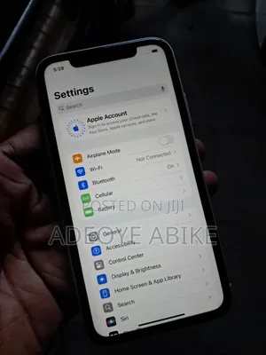 Apple iPhone XR 128 GB White
