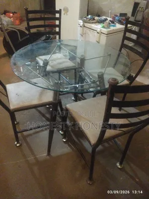 4 Seater Glass Dining Table