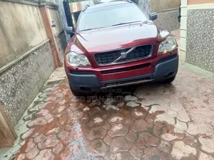 Volvo XC90 2.5 T 2005 Red