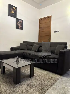 L Shaped Chair / Couch