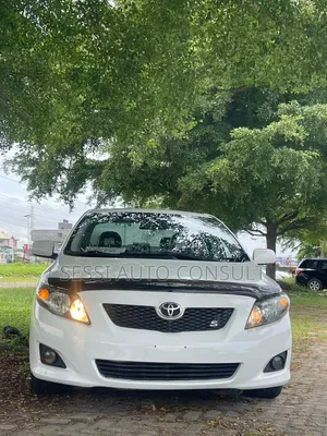 Toyota Corolla 2010 White