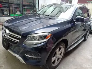 Mercedes-Benz GLE-Class 2016 Blue