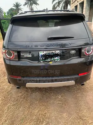 Land Rover Discovery Sport HSE LUX 2017 Black