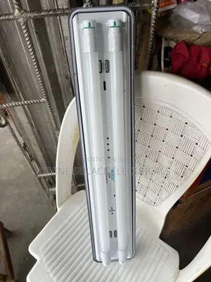 4ft Flooricent Fitting
