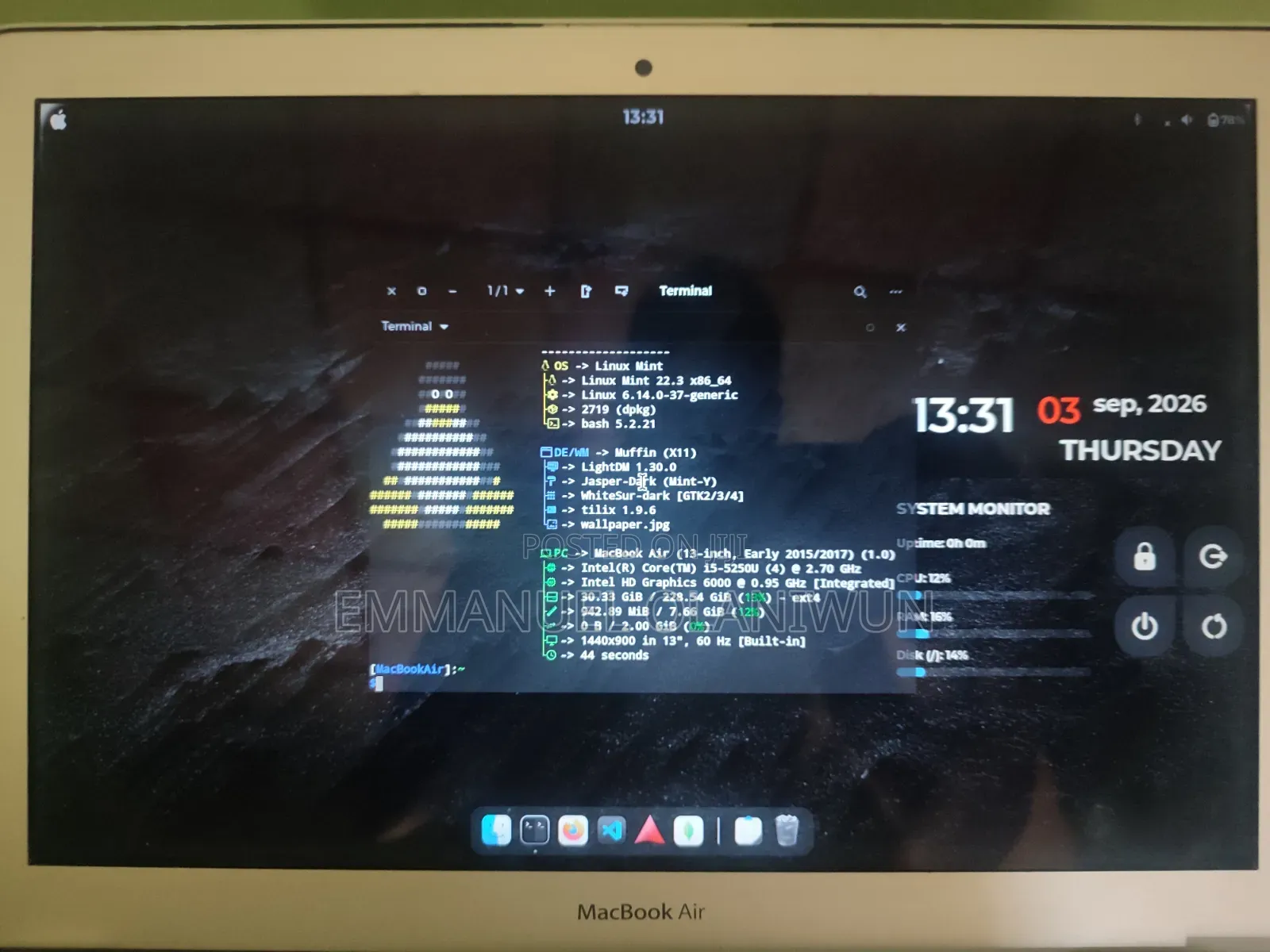 Laptop Apple MacBook 2017 8GB Intel Core i5 SSD 256GB