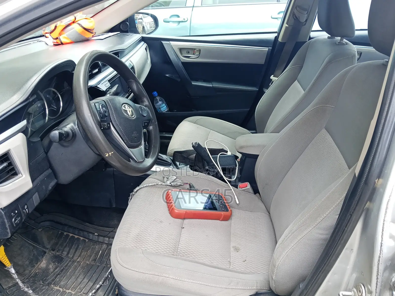 Toyota Corolla 2014 Silver
