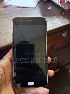Oppo F1s 64 GB Gold
