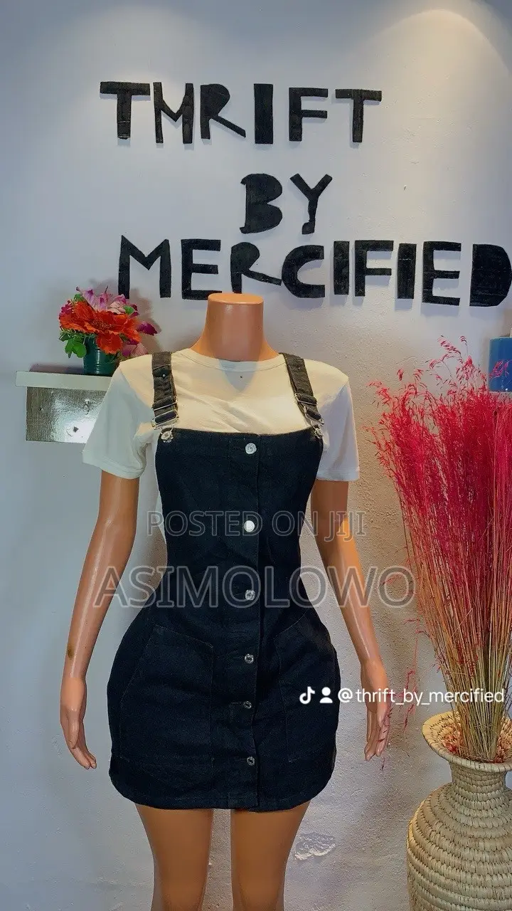 Woman Romper/Dungarees