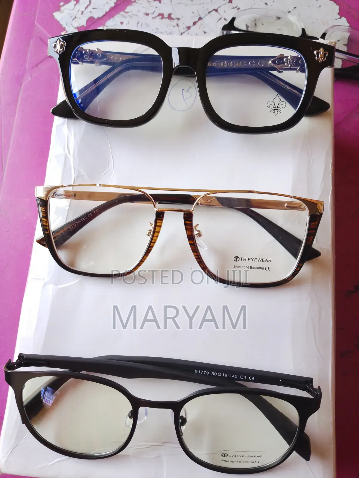 Glasses Accessories