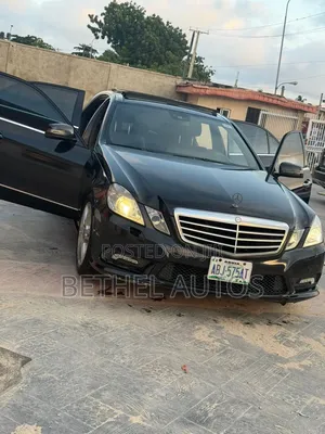 Mercedes-Benz E350 2011 Black