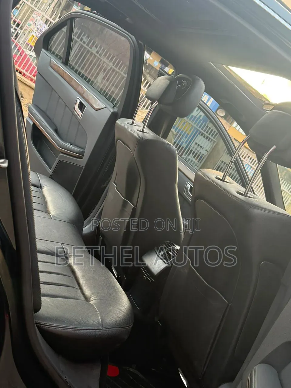 Mercedes-Benz E350 2011 Black