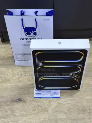 New Apple iPad Pro 13 (2025) 256 GB