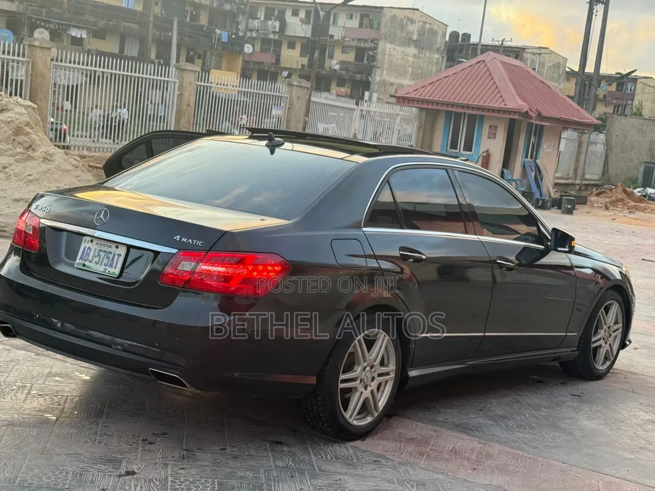 Mercedes-Benz E350 2011 Black